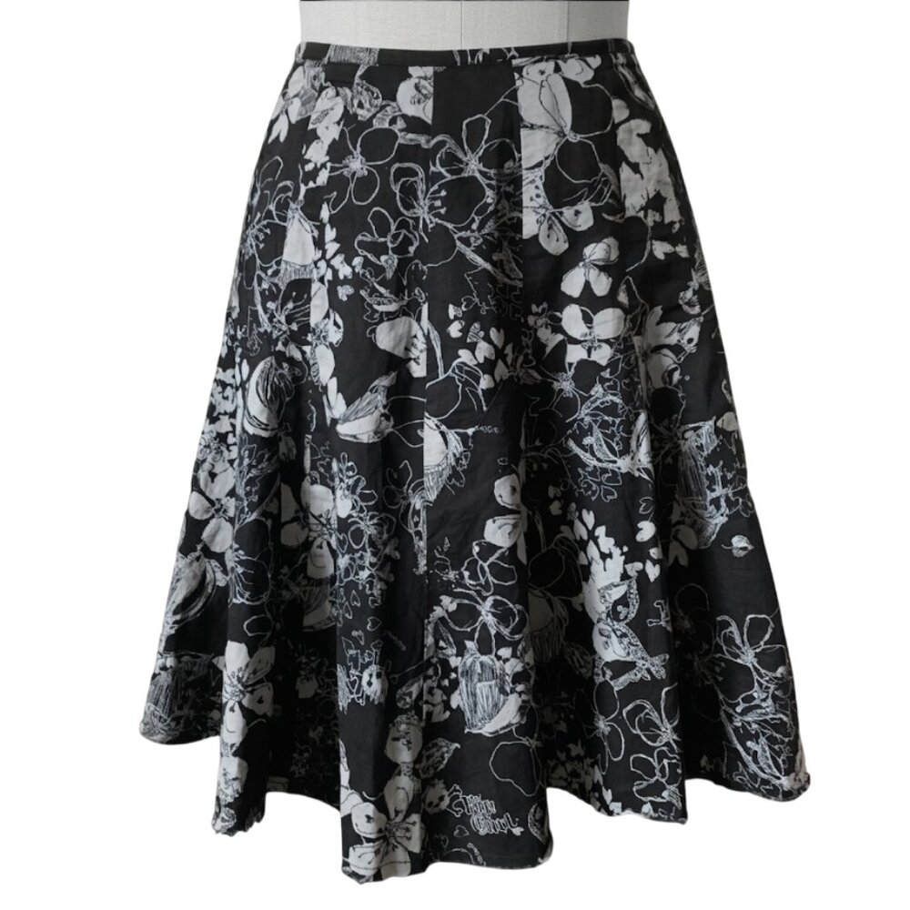 RIP CURL - Black godet skirt with gray floral - lined - Size 5